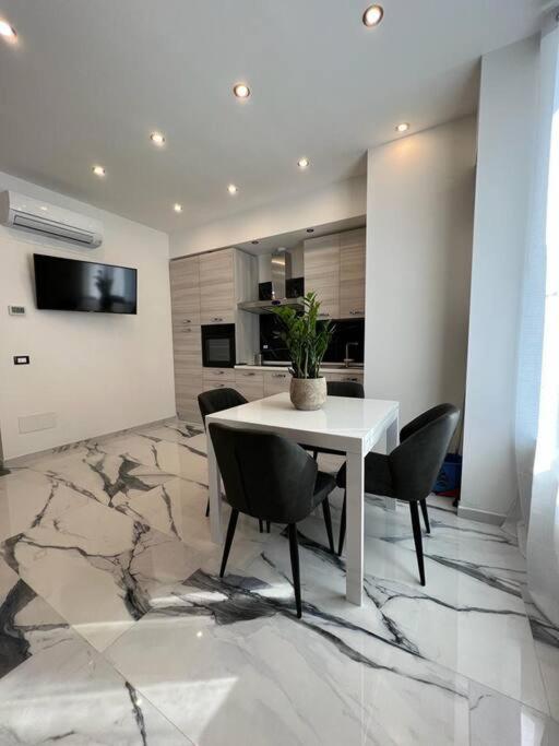 Appartamento Luxury Carrara Milan Milão Exterior foto
