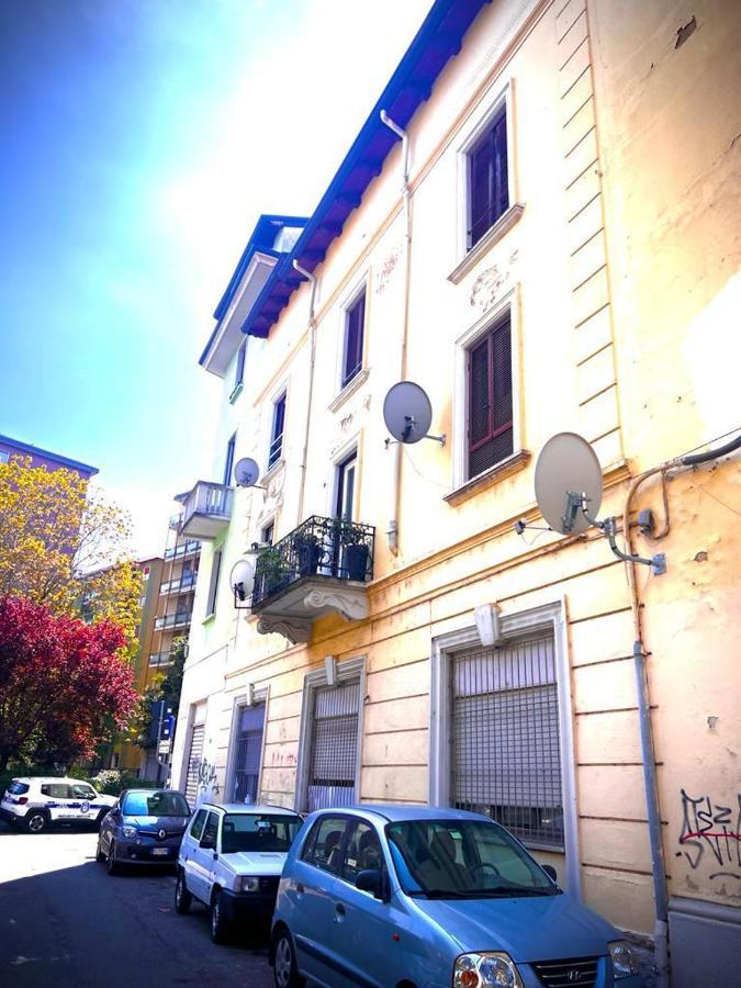 Appartamento Luxury Carrara Milan Milão Exterior foto
